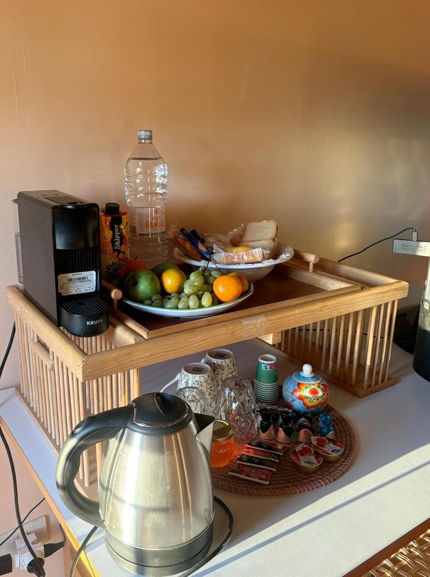 Domus Mirabilis Homestay アンコーナ エクステリア 写真